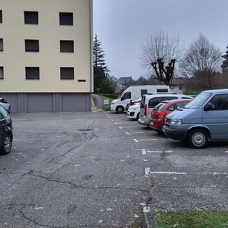 Zen Studio Le Granier Challes Centre - Parking Extérieur photo